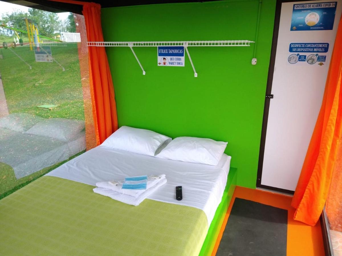 Glamping - Calochorno Hotel Alcala Exterior photo