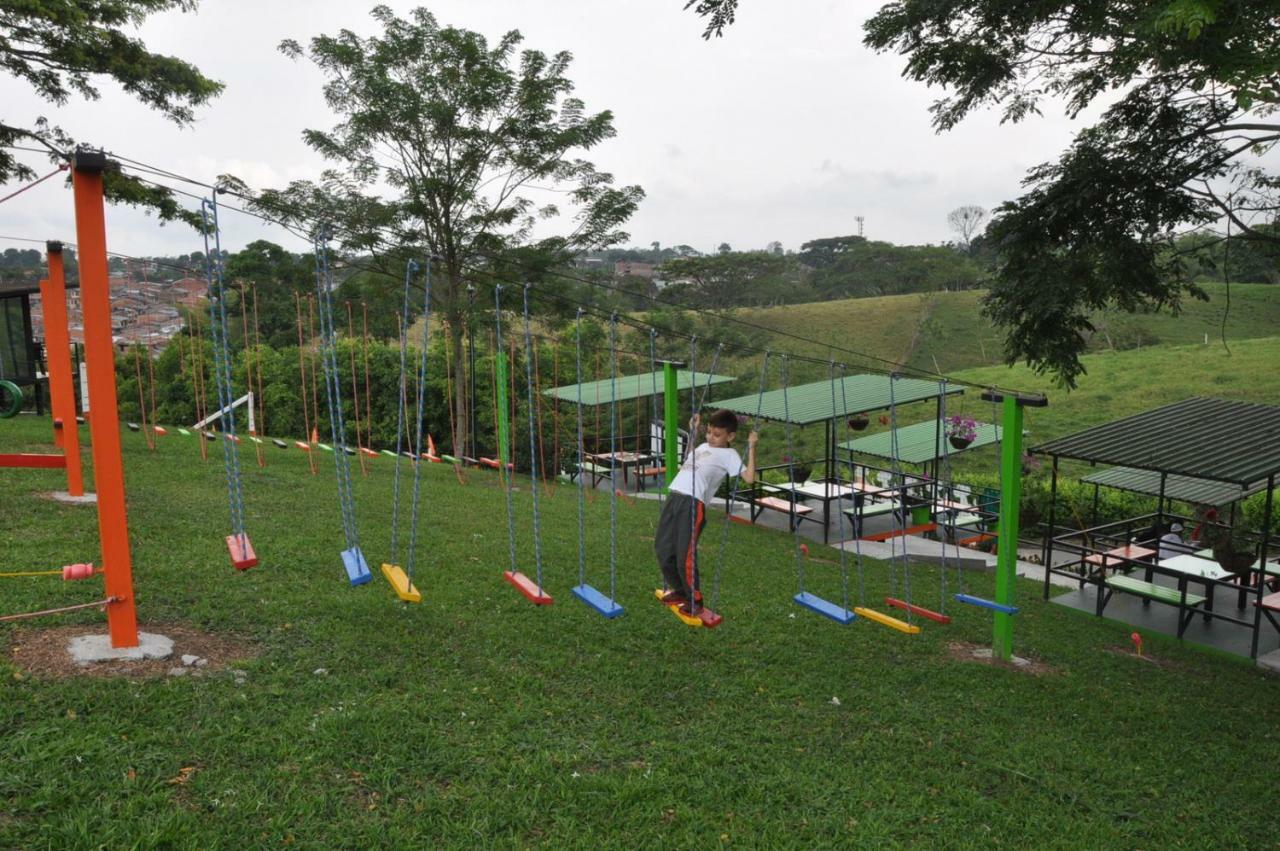 Glamping - Calochorno Hotel Alcala Exterior photo