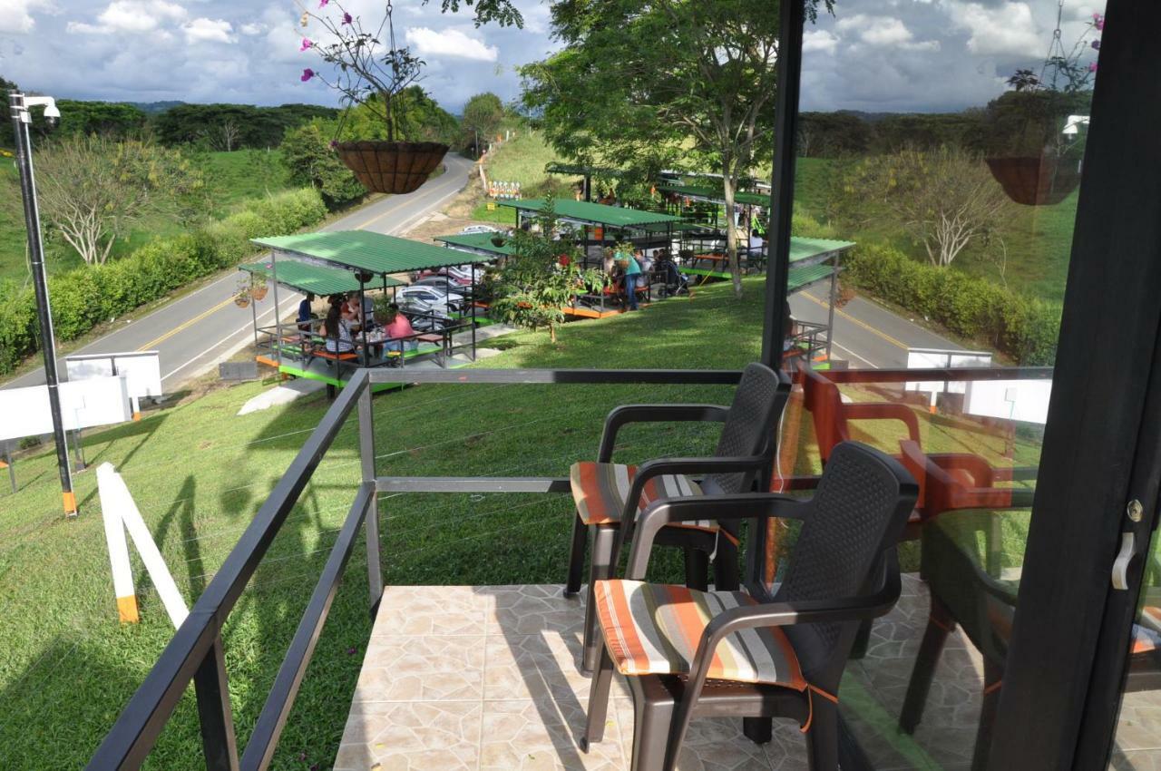 Glamping - Calochorno Hotel Alcala Exterior photo