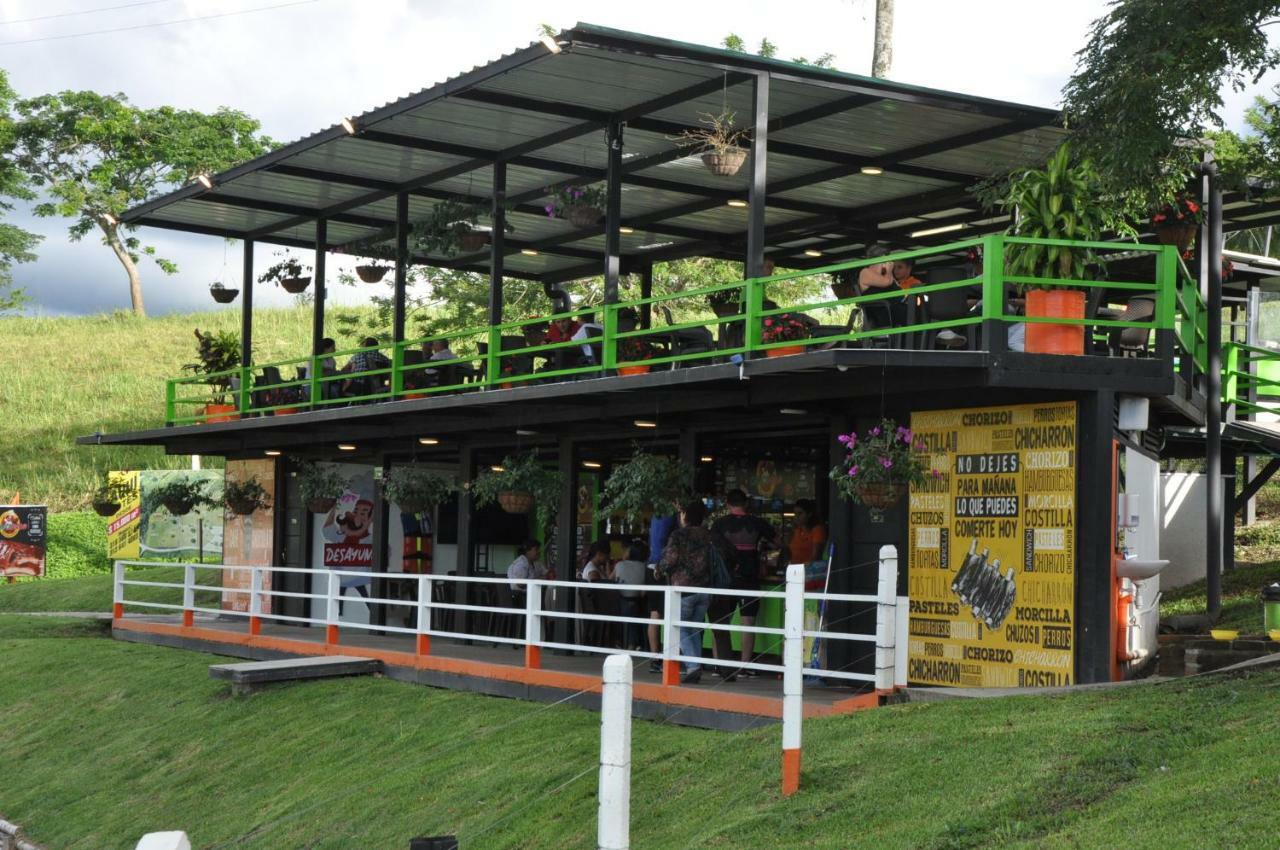 Glamping - Calochorno Hotel Alcala Exterior photo